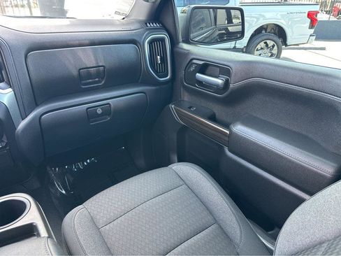 Used 2021 Chevrolet Silverado 1500 RST image 18