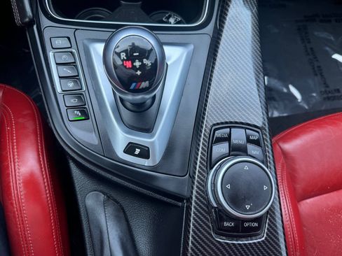 Used 2017 BMW M3 RWD image 16