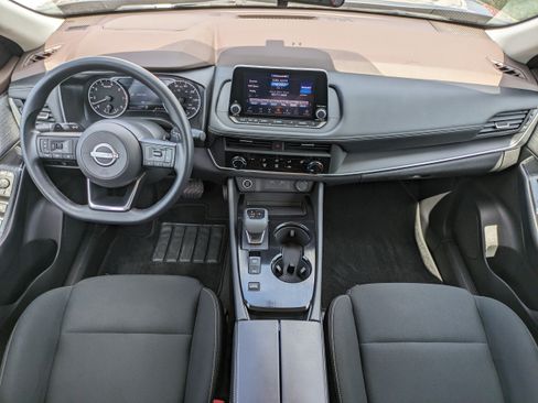 Used 2023 Nissan Rogue S FWD image 15