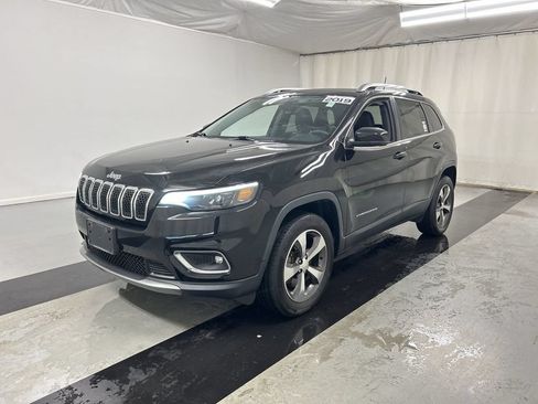 Used 2019 Jeep Cherokee Limited AWD/4WD image 5