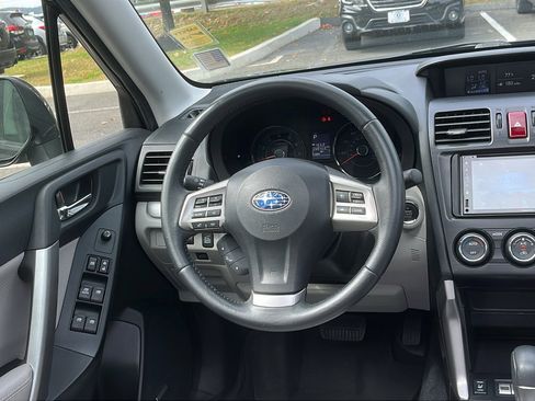 Used 2014 Subaru Forester 2.5i Touring image 23