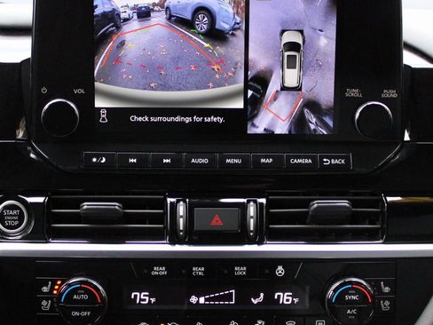 Certified 2023 Nissan Pathfinder Platinum image 42