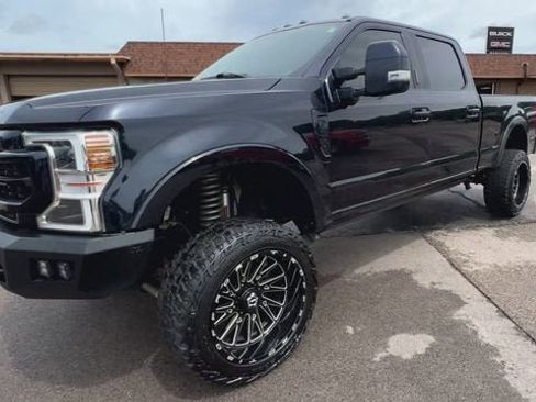 Used 2021 Ford F250 Lariat w/ Tremor Off-Road Package AWD/4WD image 4