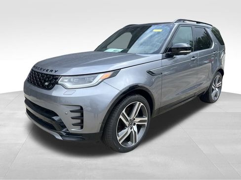 New 2024 Land Rover Discovery Dynamic SE image 1