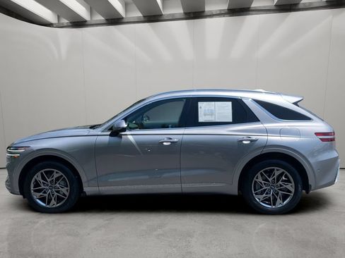 Used 2023 Genesis GV70 2.5T w/ Advanced Package AWD/4WD image 2