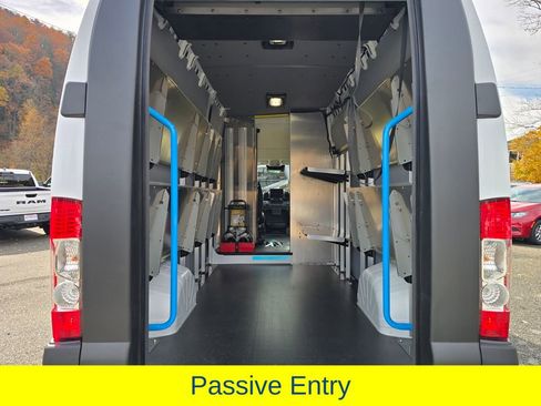 Used 2024 RAM ProMaster 3500 w/ Delivery Van Package image 19