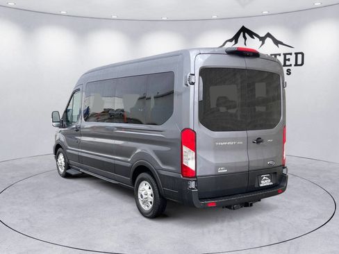 Used 2023 Ford Transit 350 XLT image 4