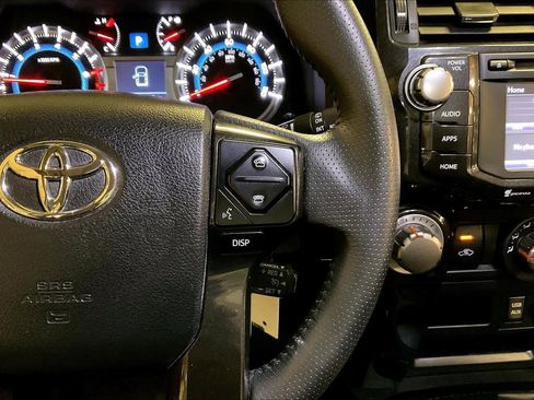 Used 2019 Toyota 4Runner TRD Off-Road Premium image 23