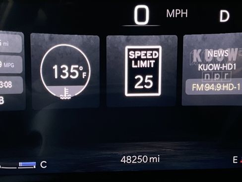 Used 2024 Jeep Grand Wagoneer L Series III image 12