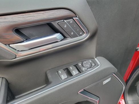 New 2026 GMC Sierra 1500 SLT w/ SLT Premium Plus Package image 25