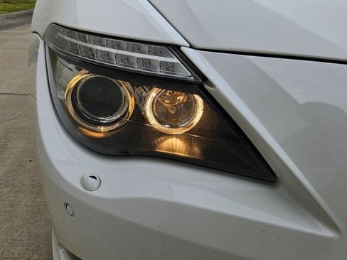 Used 2009 BMW 650i Convertible image 11