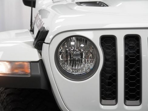 Certified 2021 Jeep Gladiator Rubicon w/ Cold Weather Group image 6