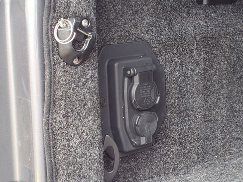 Used 2024 Ford F350 Lariat w/ Lariat Ultimate Package image 9