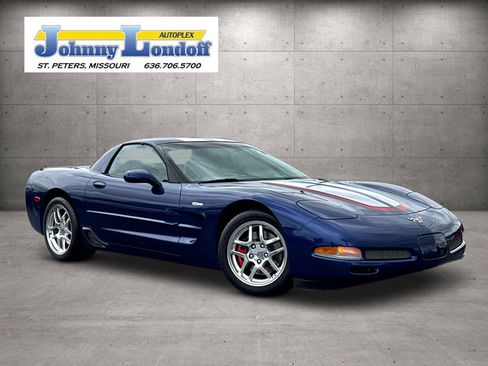 Used 2004 Chevrolet Corvette Z06 w/ Z06 Preferred Equipment Group RWD image 1