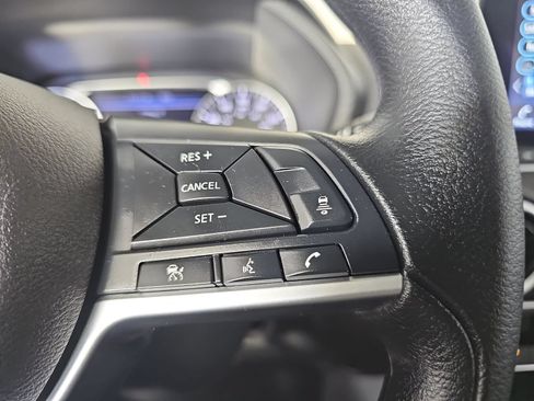 Certified 2025 Nissan Sentra SV FWD image 17