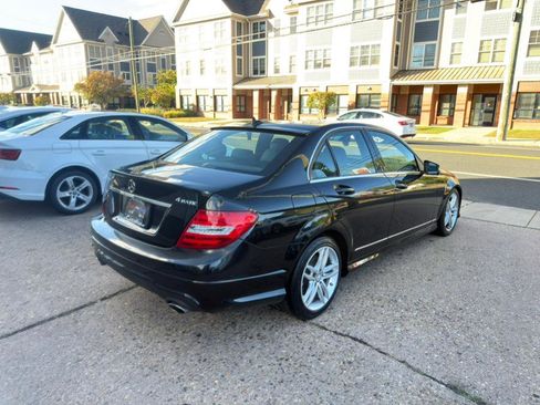 Used 2013 Mercedes-Benz C 300 Sport image 7