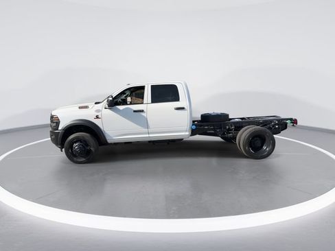 New 2026 RAM 5500 Tradesman AWD/4WD image 5
