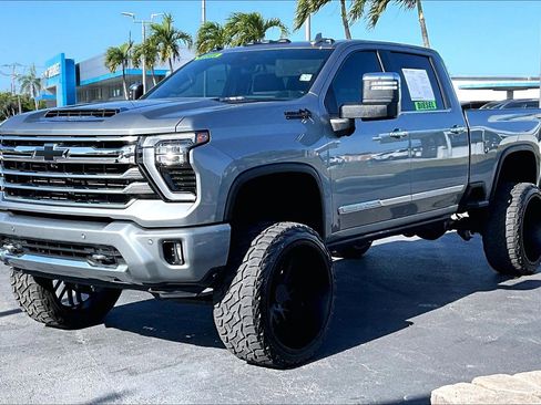 Certified 2024 Chevrolet Silverado 2500 High Country w/ High Country Premium Package image 2