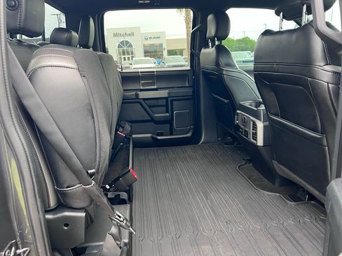 Used 2019 Ford F150 Raptor w/ Equipment Group 802A Luxury AWD/4WD image 16