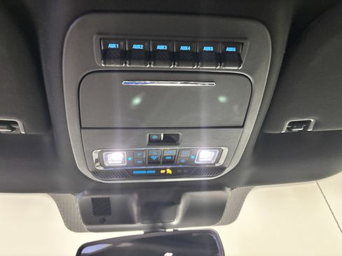 Certified 2022 Ford F150 Raptor w/ Equipment Group 801A High image 20