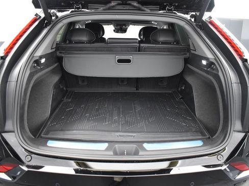 New 2026 Cadillac Optiq Sport 2 w/ LPO, Floor Liner Package image 32