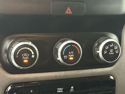 Used 2019 RAM 2500 Tradesman AWD/4WD image 18
