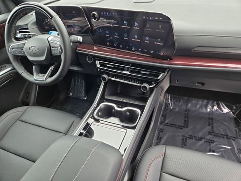New 2026 Chevrolet Traverse Z71 w/ Enhanced Driving Package AWD/4WD image 7