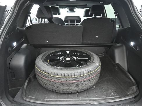 Used 2024 Honda CR-V Sport Touring image 2