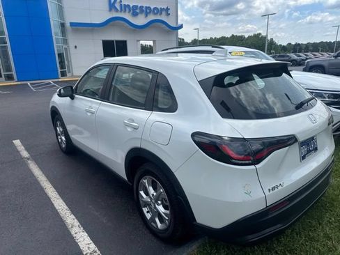 Used 2023 Honda HR-V LX image 4