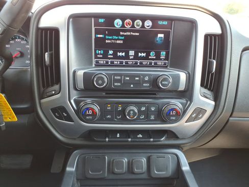 Used 2018 GMC Sierra 1500 SLE w/ Max Trailering Package AWD/4WD image 19