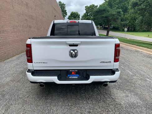 Used 2023 RAM 1500 Limited w/ Body Color Bumper Group AWD/4WD image 5