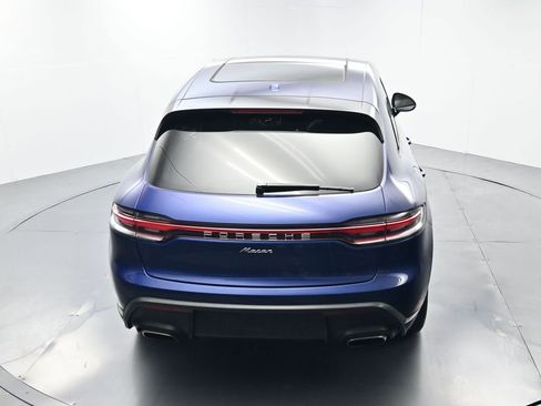 Certified 2024 Porsche Macan image 38