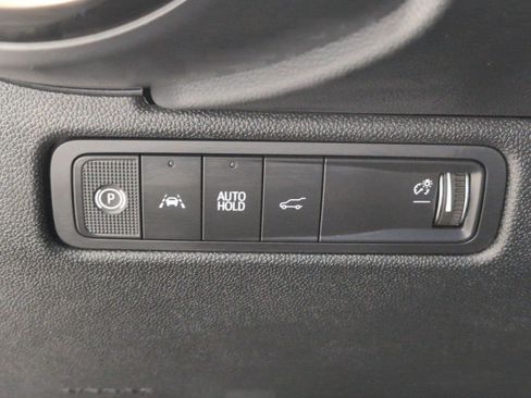 Used 2025 Chevrolet Equinox EV RS FWD image 10