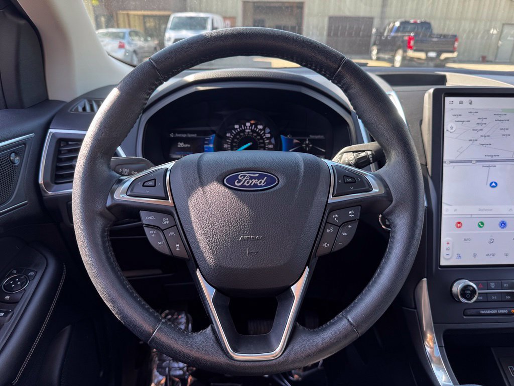 Used 2024 Ford Edge Titanium w/ Equipment Group 301A AWD/4WD image 36