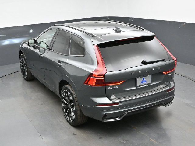 Used 2026 Volvo XC60 T8 Ultra w/ Protection Package Premier AWD/4WD image 50