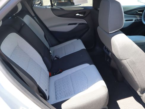 Used 2022 Chevrolet Equinox LT FWD image 34