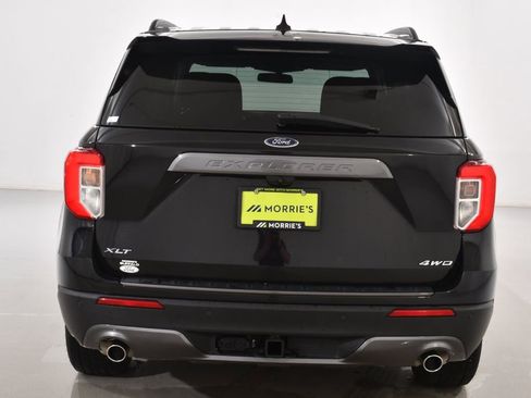 Used 2022 Ford Explorer XLT w/ Equipment Group 202A AWD/4WD image 13