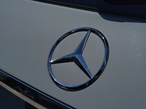 Used 2024 Mercedes-Benz GLE 450 4MATIC image 7