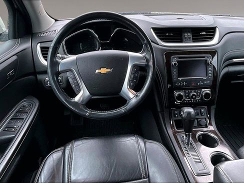 Used 2015 Chevrolet Traverse LTZ FWD image 5