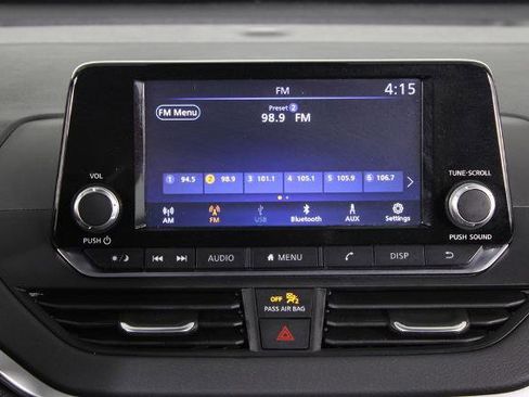 Certified 2024 Nissan Altima 2.5 S image 9