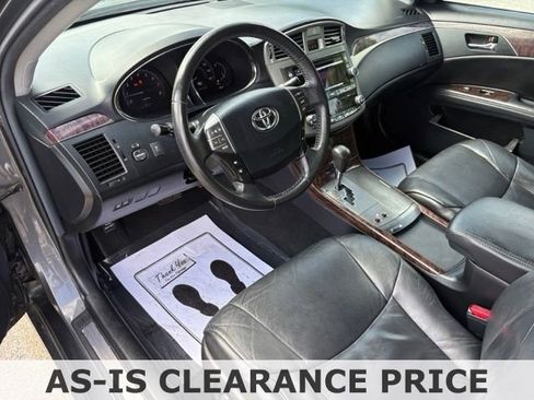 Used 2012 Toyota Avalon FWD image 25