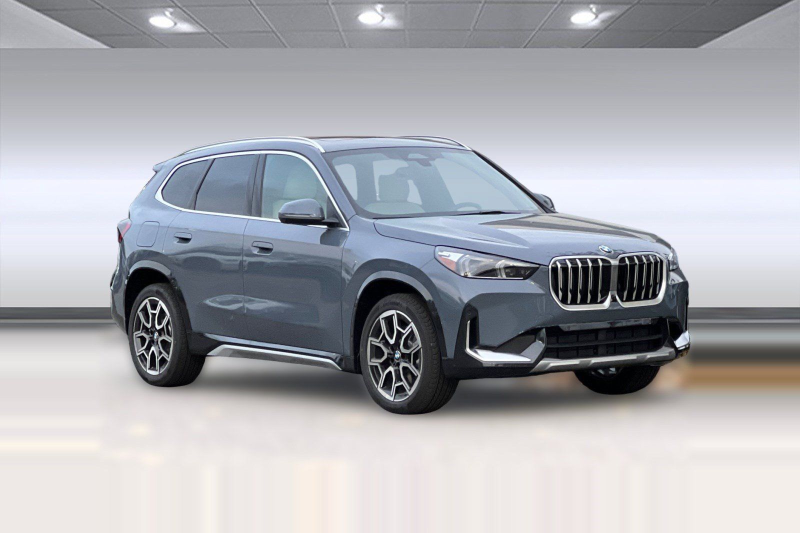 Used 2026 BMW X1 xDrive28i w/ Technology Package AWD/4WD image 7