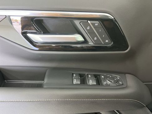 New 2025 Chevrolet Tahoe Premier image 21