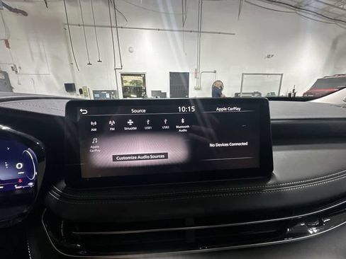 Used 2023 INFINITI QX60 Sensory w/ Vision Package AWD/4WD image 16