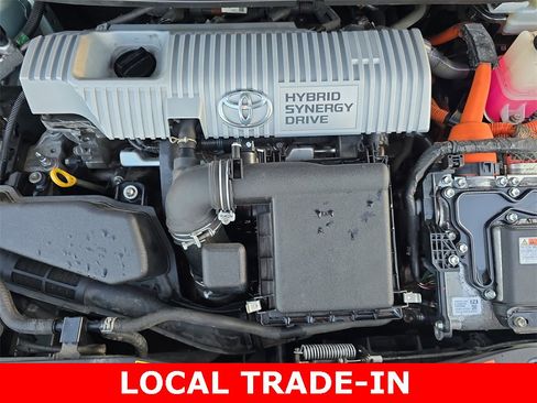Used 2015 Toyota Prius Four image 29