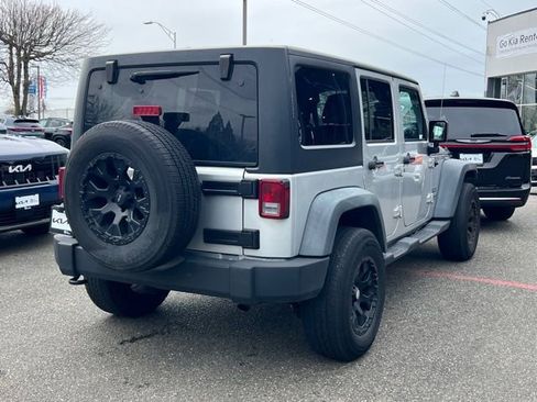 Used 2011 Jeep Wrangler Unlimited Sport image 7