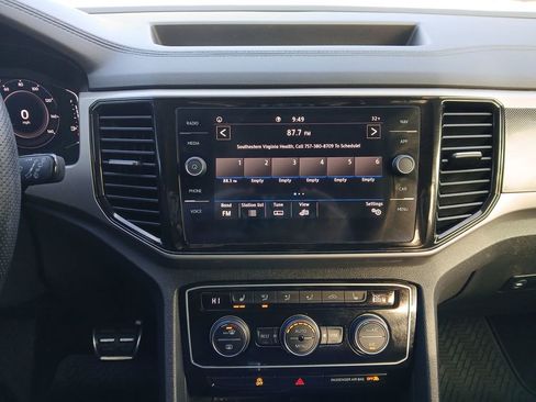 Used 2021 Volkswagen Atlas SEL R-Line image 25