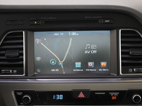 Used 2015 Hyundai Sonata Limited w/ Option Group 06 image 15