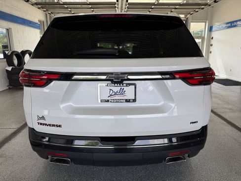Used 2023 Chevrolet Traverse Premier w/ Redline Edition AWD/4WD image 11