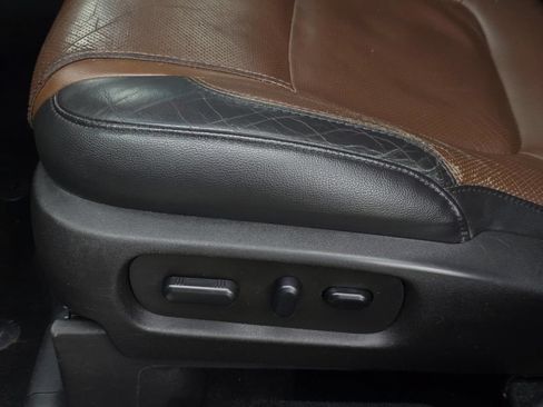 Used 2015 Ford Explorer Limited w/ Equipment Group 301A FWD image 14